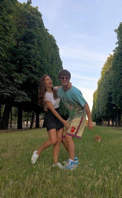 Ansel Elgort, Violetta Komyshan